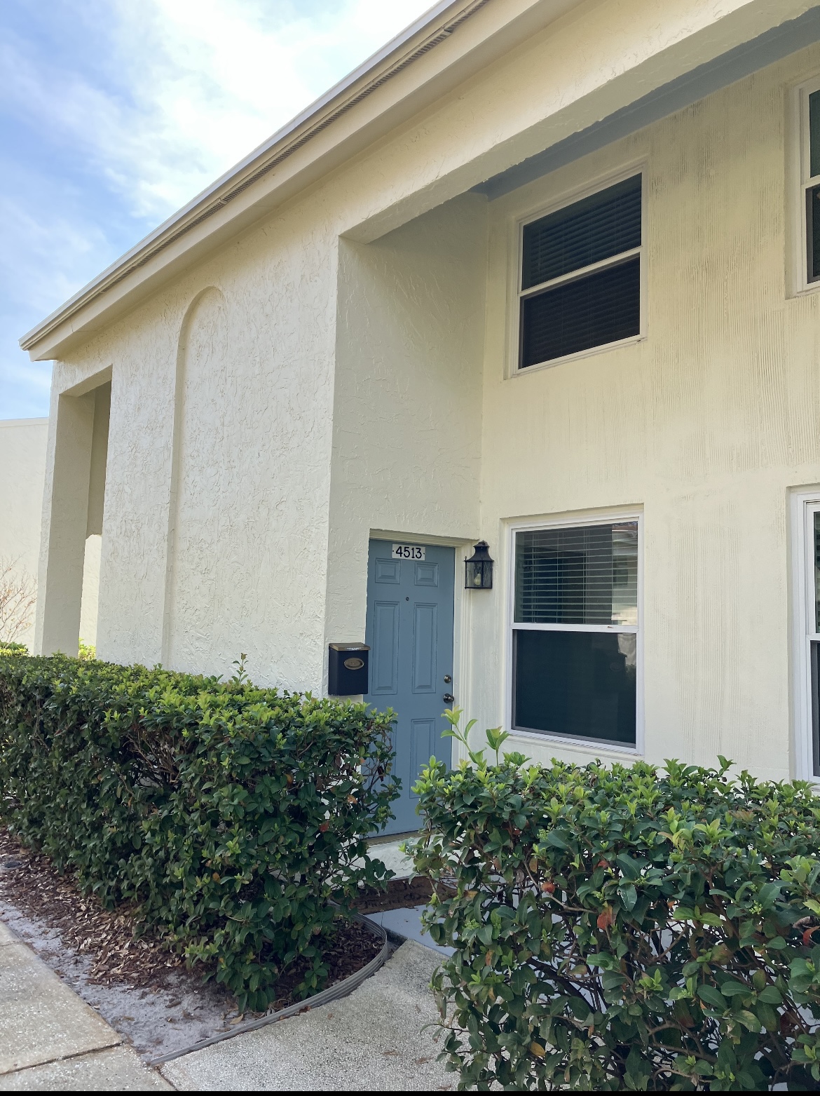4513 La Carmen Court - 1