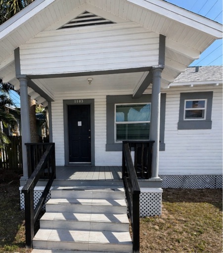 1103 Drew Street