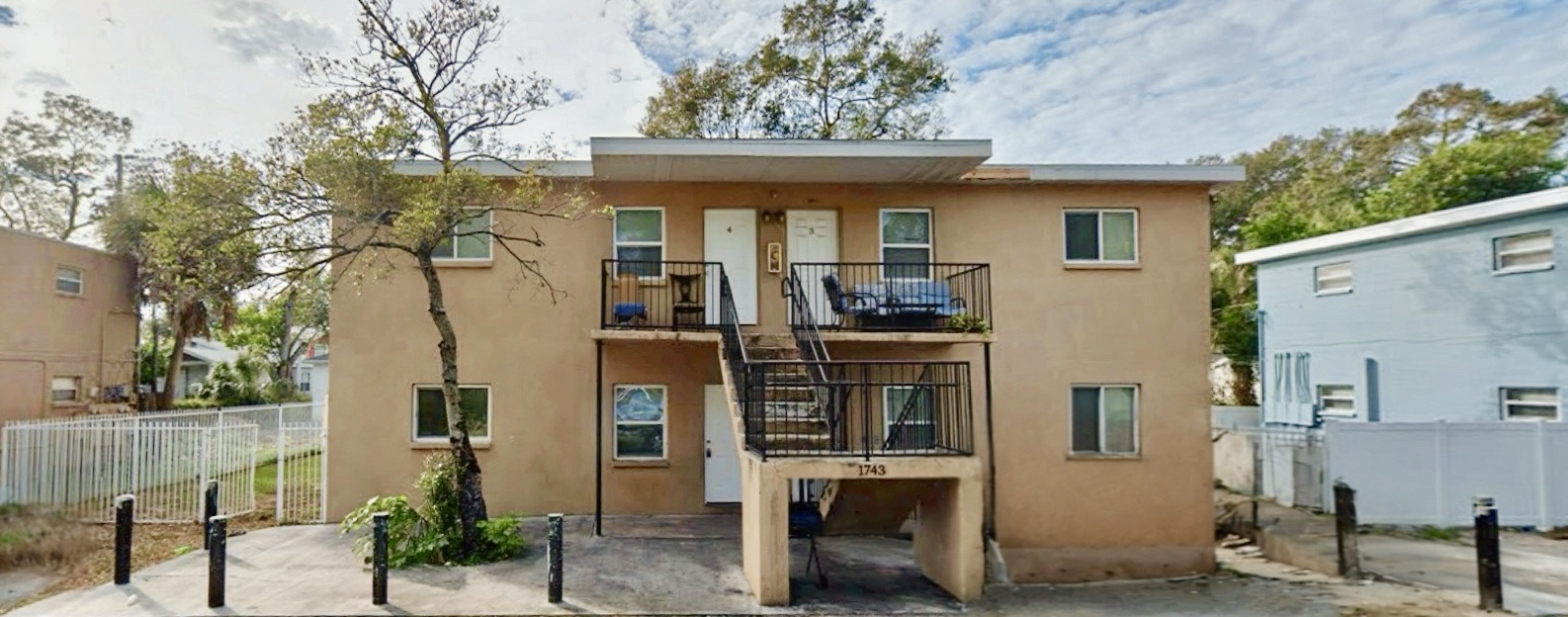 Property main image