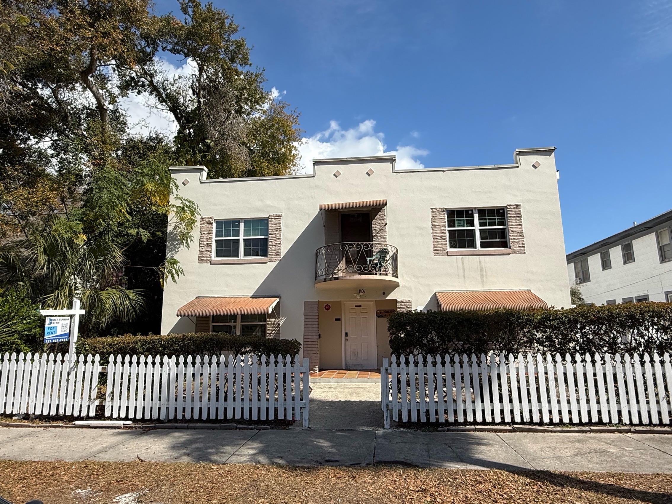 801 Grove Street North - 9